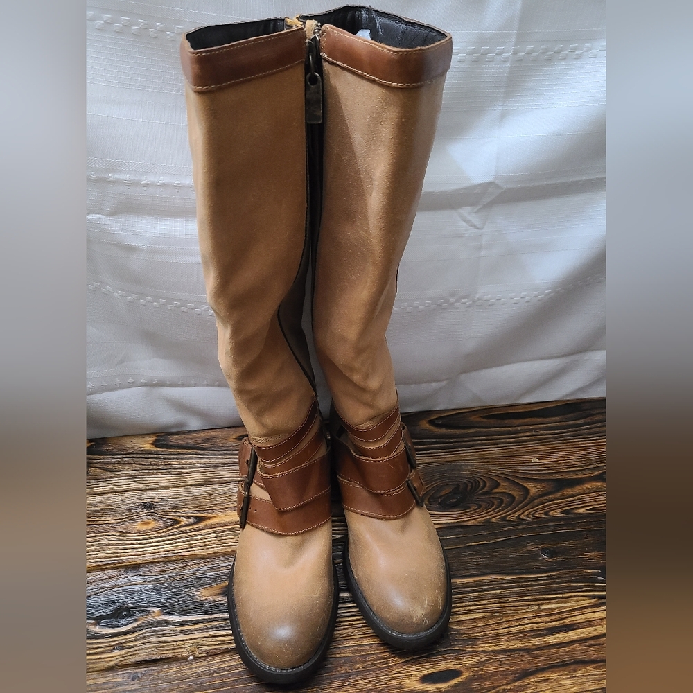 Vestiture Tan and Brown Leather Boots Womens Size 7.5M - Picture 4 of 9